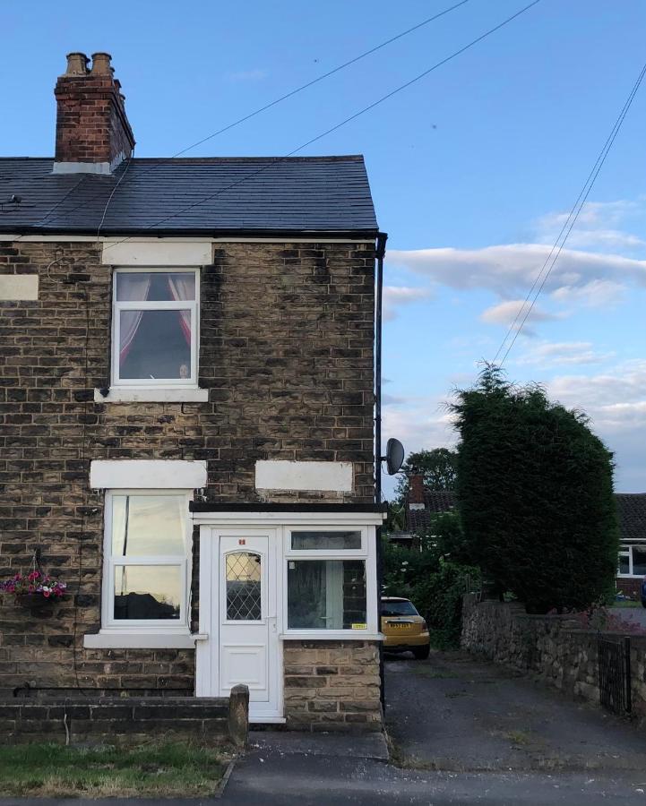 Hilltop Cottage Renishaw Exterior photo